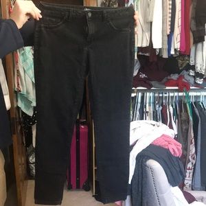 Size 8 High Waisted Skinny Ankle Black Jeans